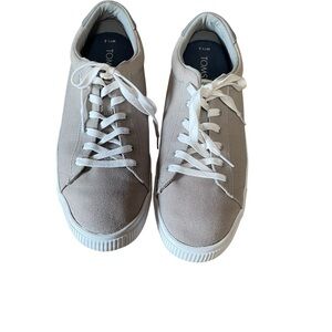 TOMS Men’s sneakers - classic lace-up style-Size 11.5-Great Condition
